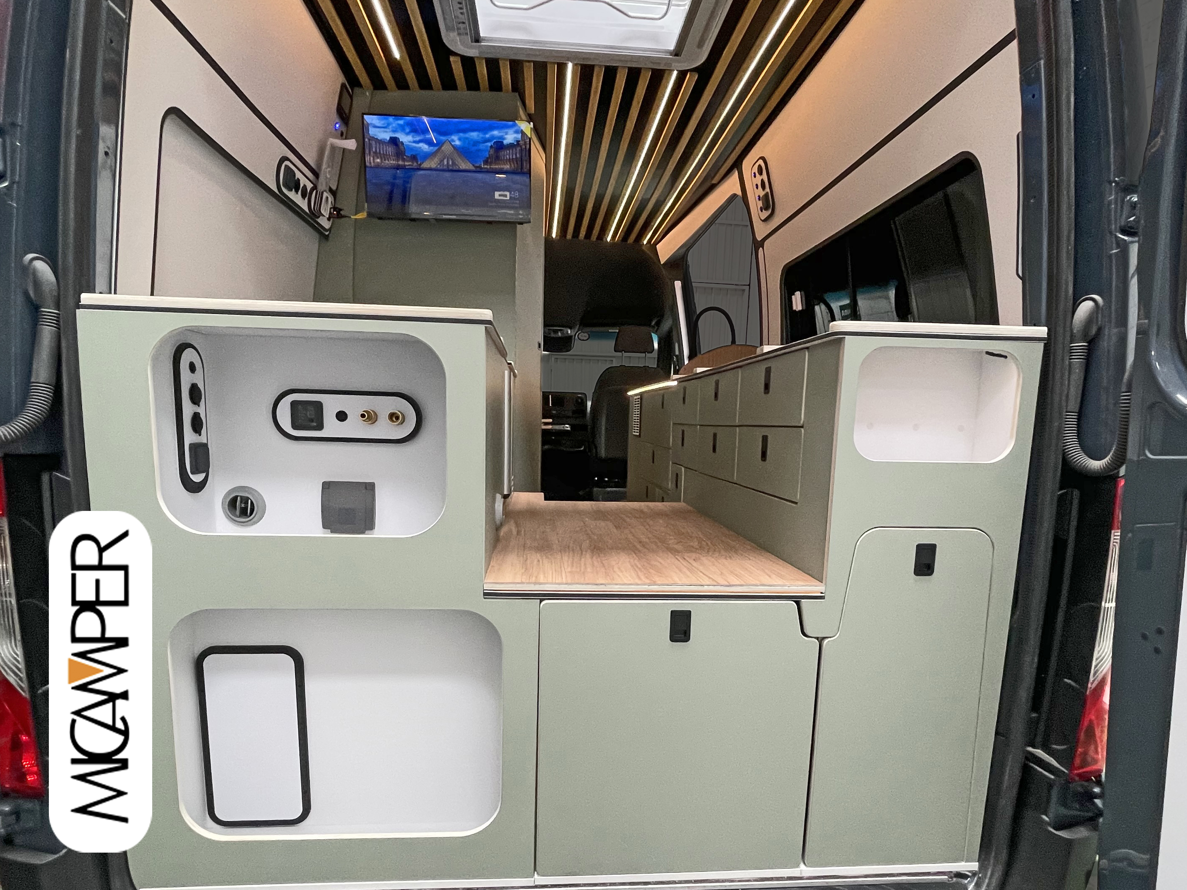 Foto 23 : Sprinter Camper L3H2