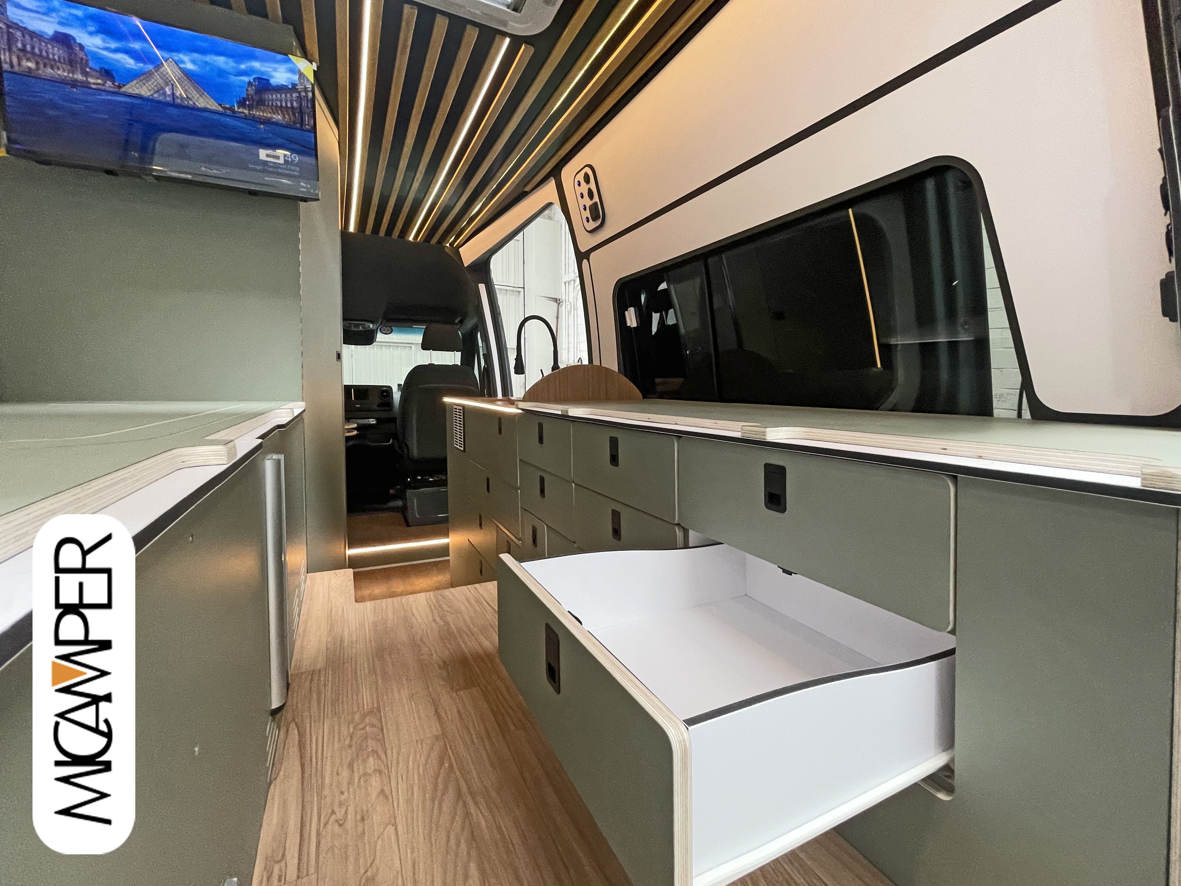 Foto 18 : Sprinter Camper L3H2