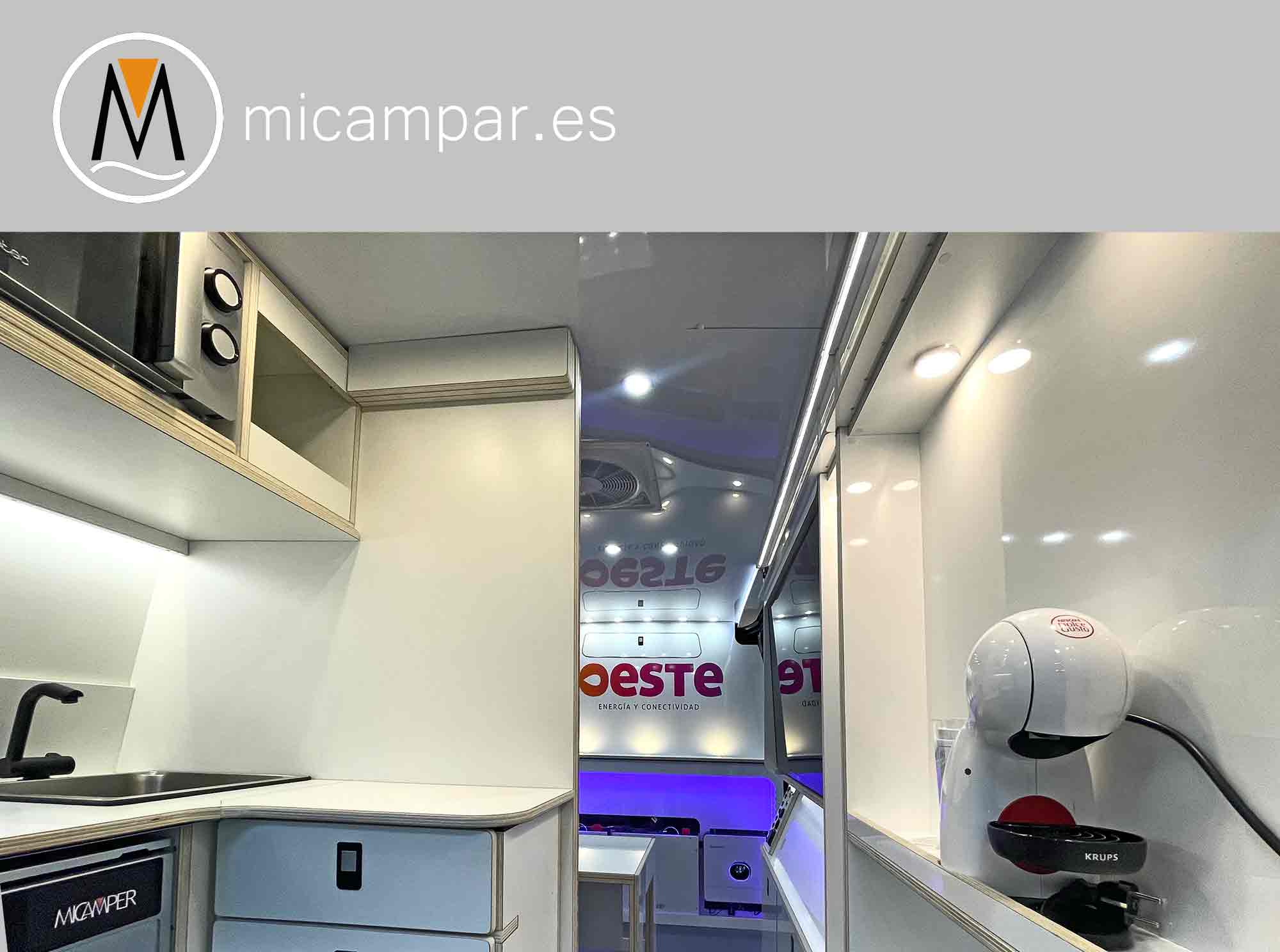 Foto 12 : Furgón Oficina Móvil y Expositor a Medida para Empresas  micamper.es