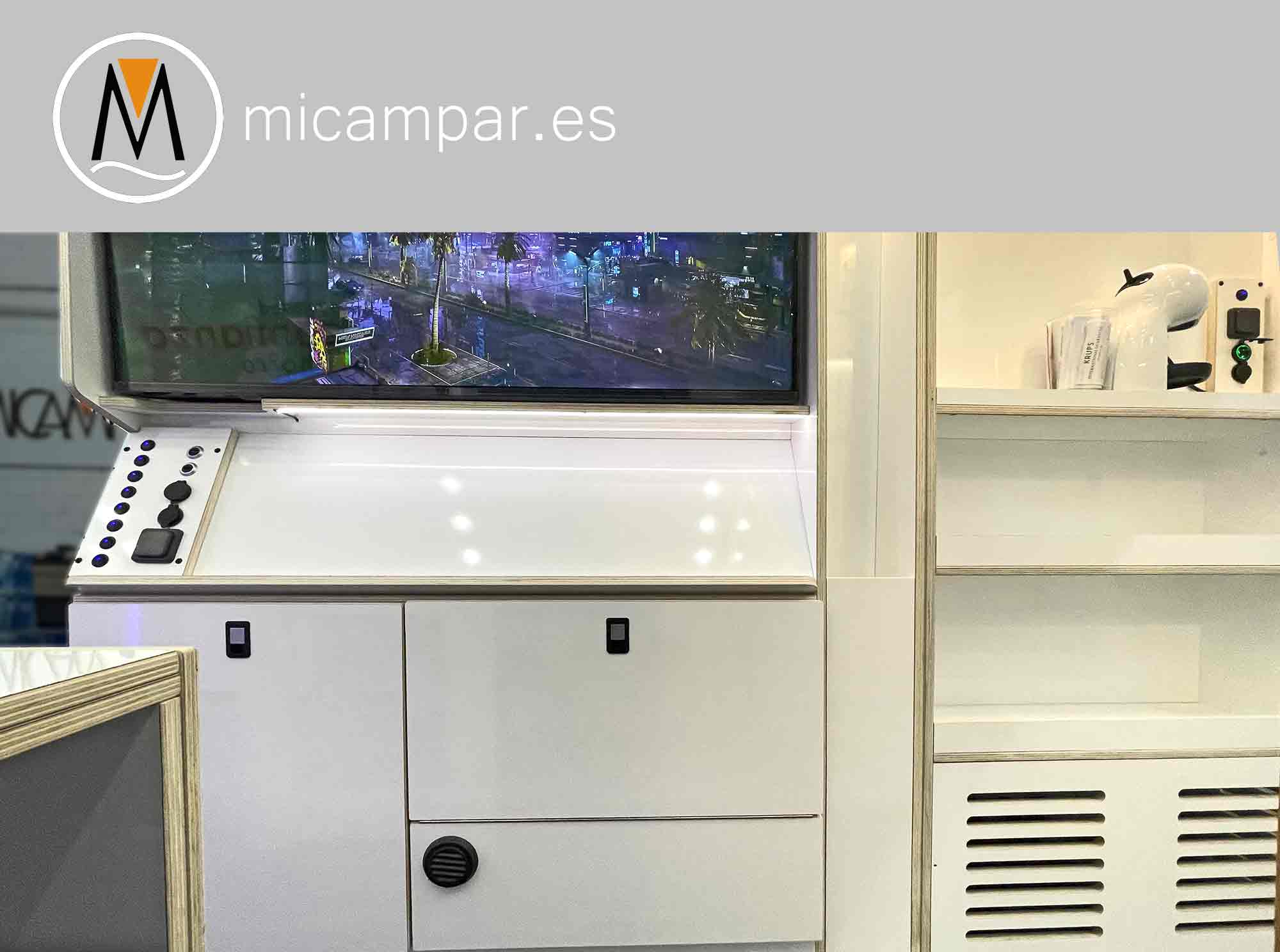 Foto 4 : Furgón Oficina Móvil y Expositor a Medida para Empresas  micamper.es