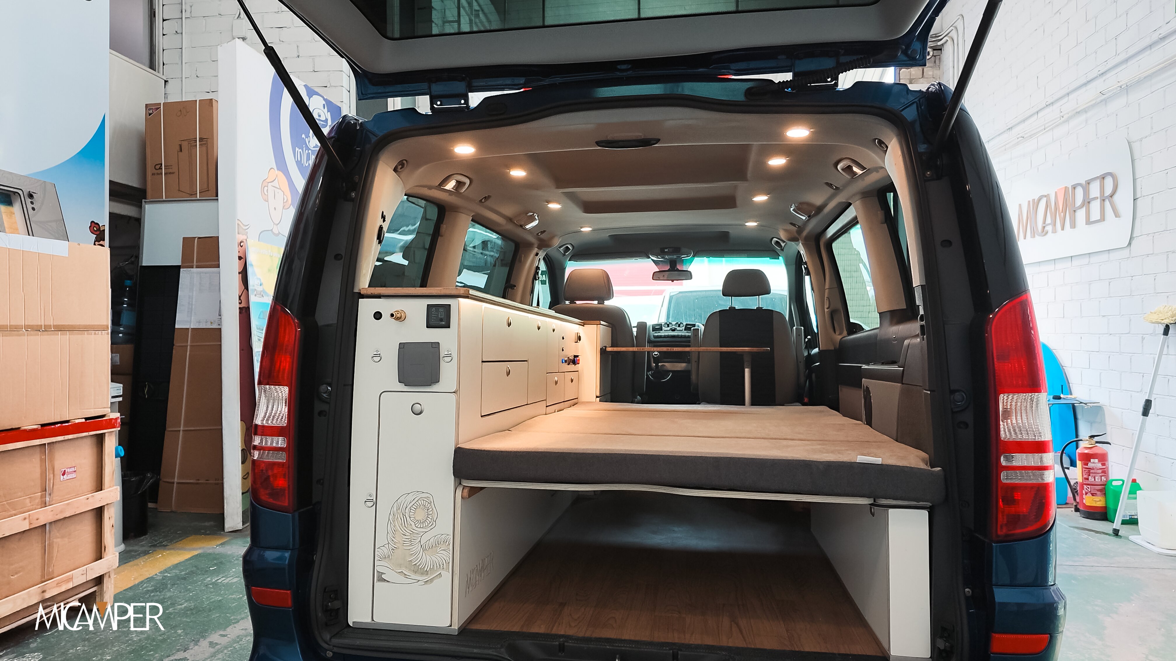 Foto 4 : Camperización Mercedes Viano a Medida