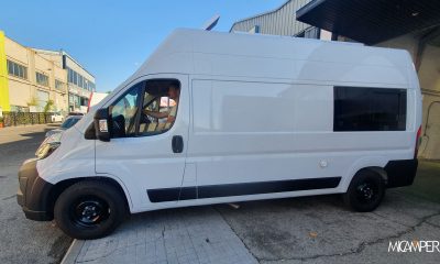 Foto 1 : camperización Opel Movano a medida con cama elevable
