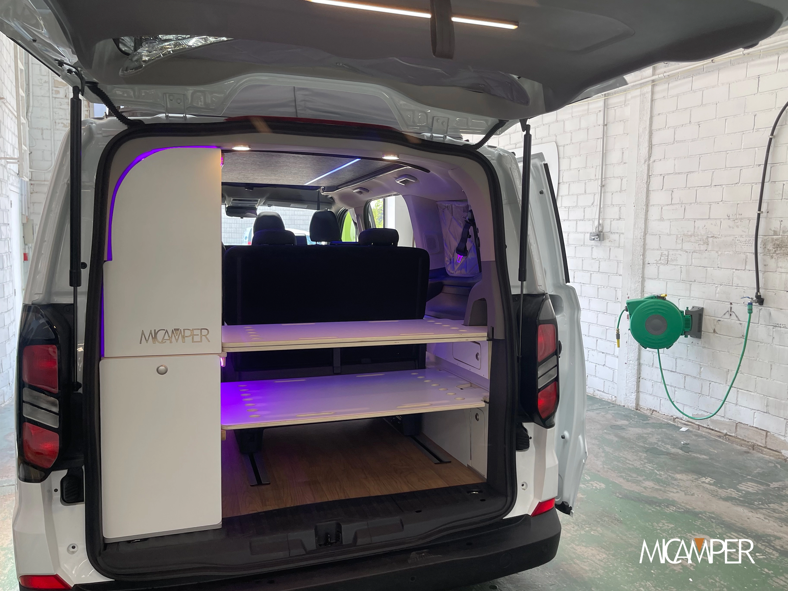 Foto 6 : Camperización Ford Custom Tourneo a medida